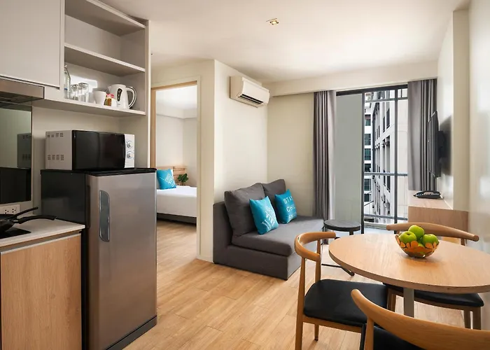 Hotel Cross Vibe Sukhumvit 4*