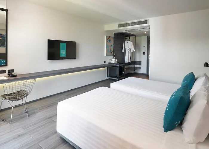 Hotel Cross Vibe Sukhumvit 4*