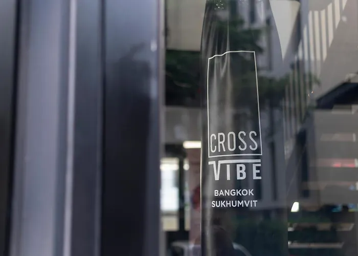 Cross Vibe Sukhumvit 4*