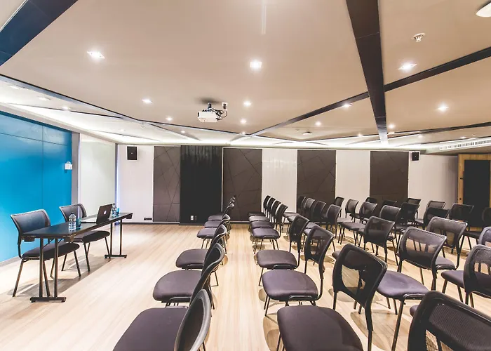 Cross Vibe Sukhumvit Hotel Bangkok